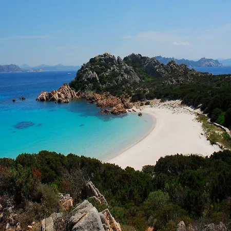Tra Mare E Montagna